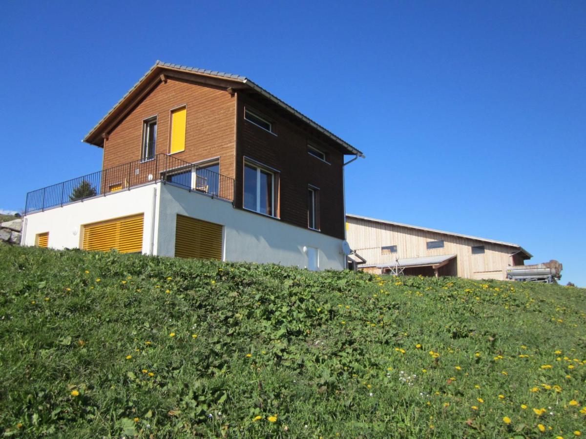 Clasgieri - 3-Zimmer-Ferienwohnung Fuer 4 - 6 Personen, 65M2 Falera Extérieur photo